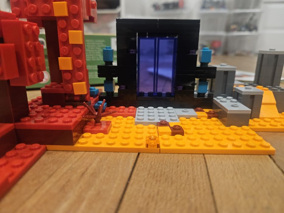 Lego minecraft 21255 polecam