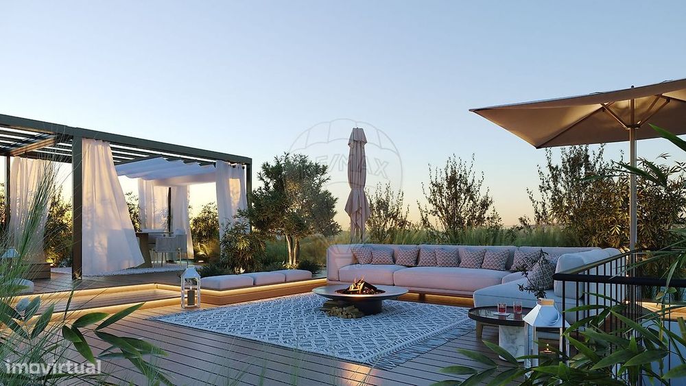 Moradia T4 para venda