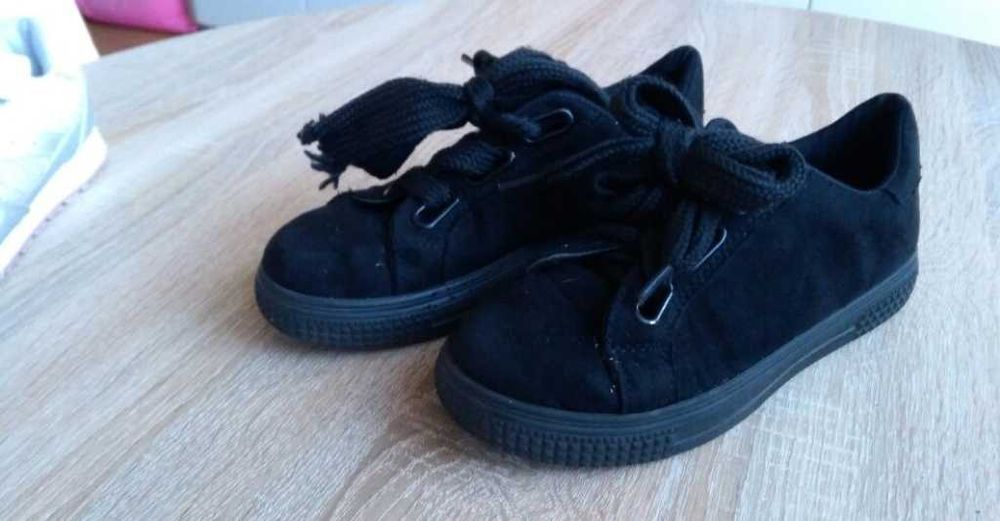 Buty dla dziewczynki, rozm. 33
