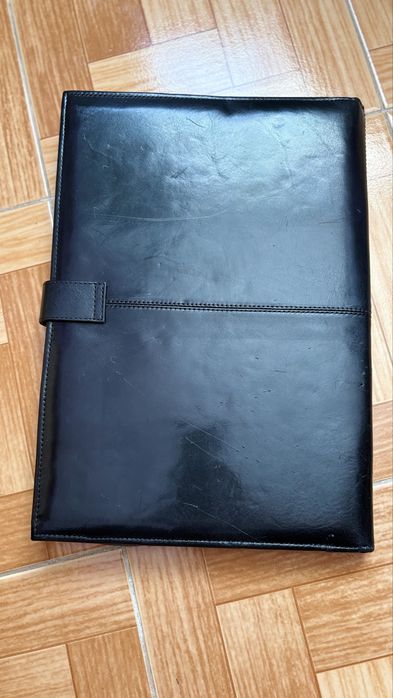Папка для документів шкіряна
