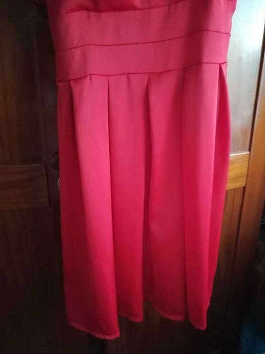 Vestido vermelho vivo, de cerimónia em cetim tam L, novo EasyPrice