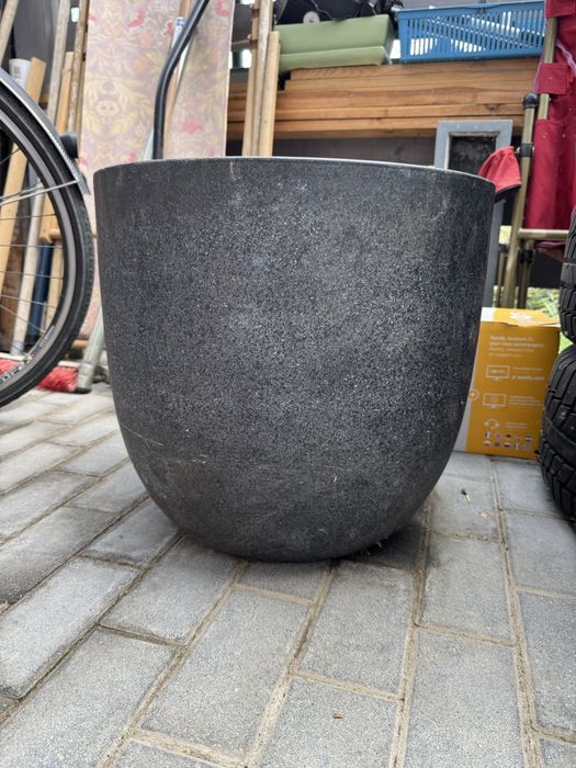 Duża donica ceramiczna
