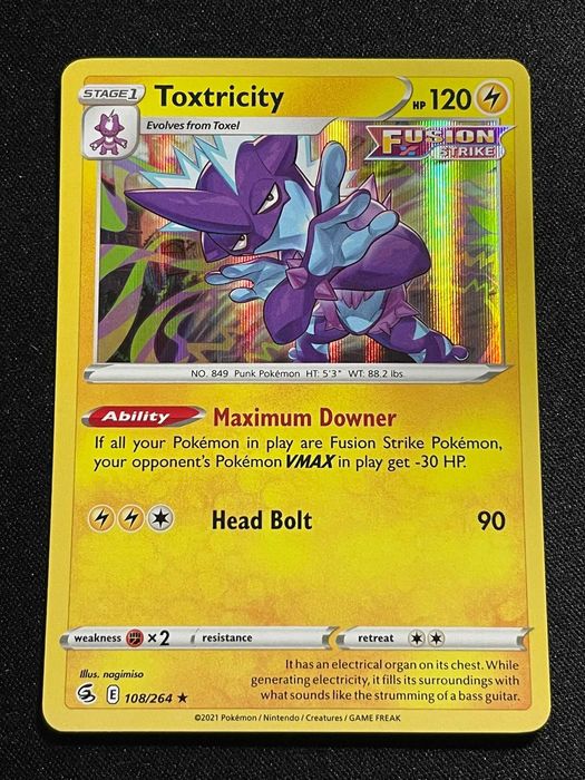 Carta Pokémon Toxtricity 108/264 Fusion Strike