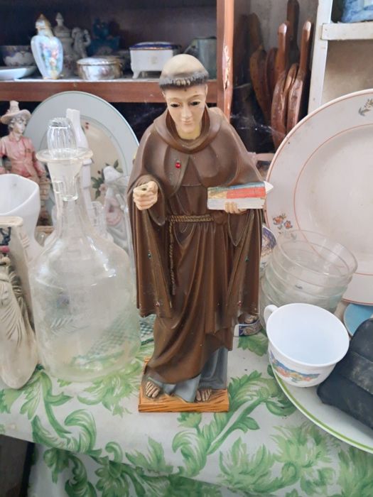 Estatua de santo António