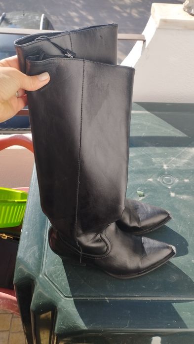 Botas Zara 36 cano alto