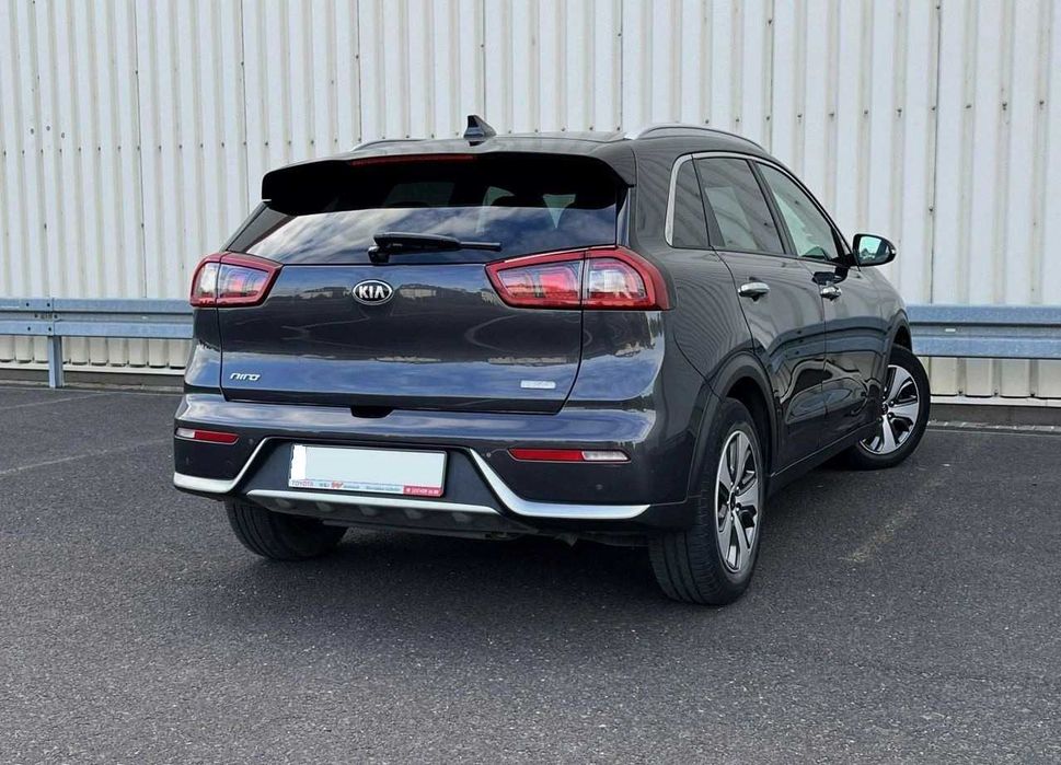 Kia Niro Hybrid Авто з Європи