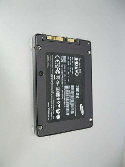 Dysk SSD Samsung Evo 256gb sprawny dobry stan