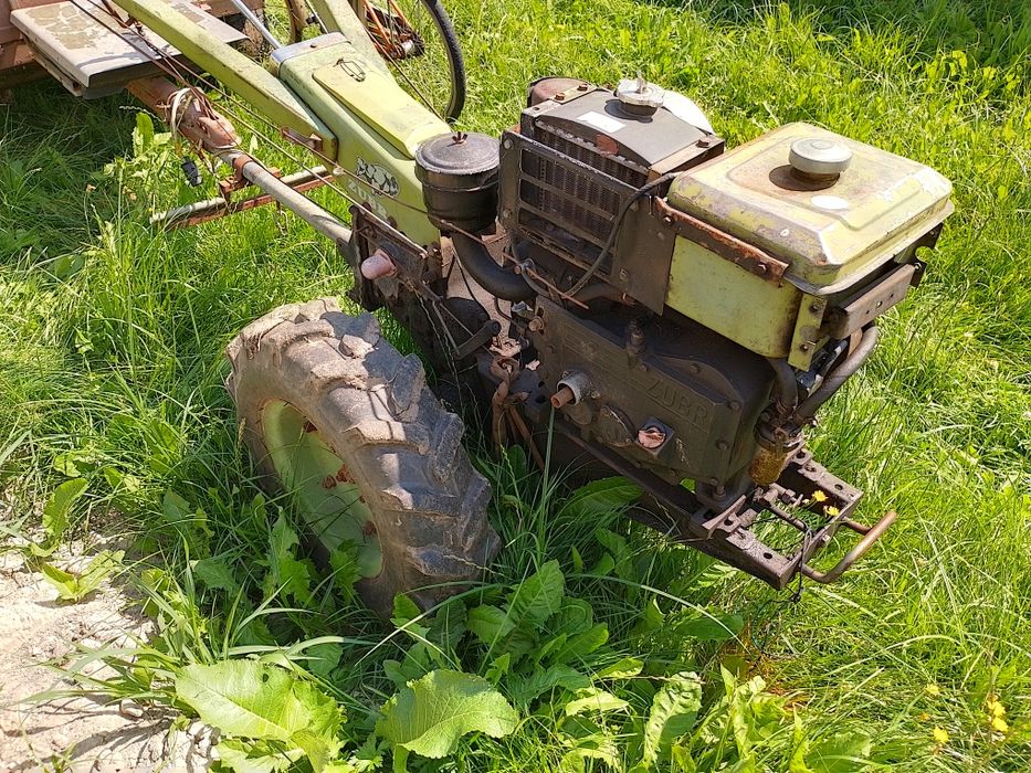Продам Мотоблок Зубр 8