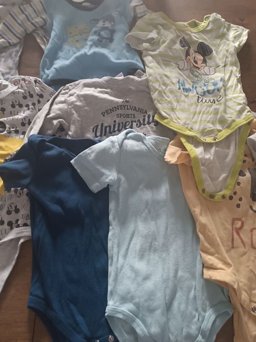 Paka ubrań 86 chlopiec body dres zima