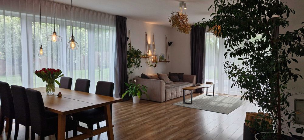 Dom Lesznowola k.Grójca 165m2