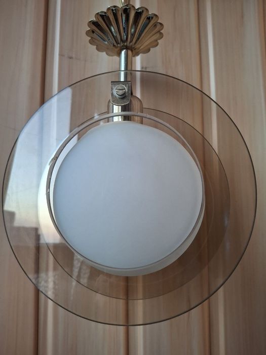 Люстра в гарному стані б/у