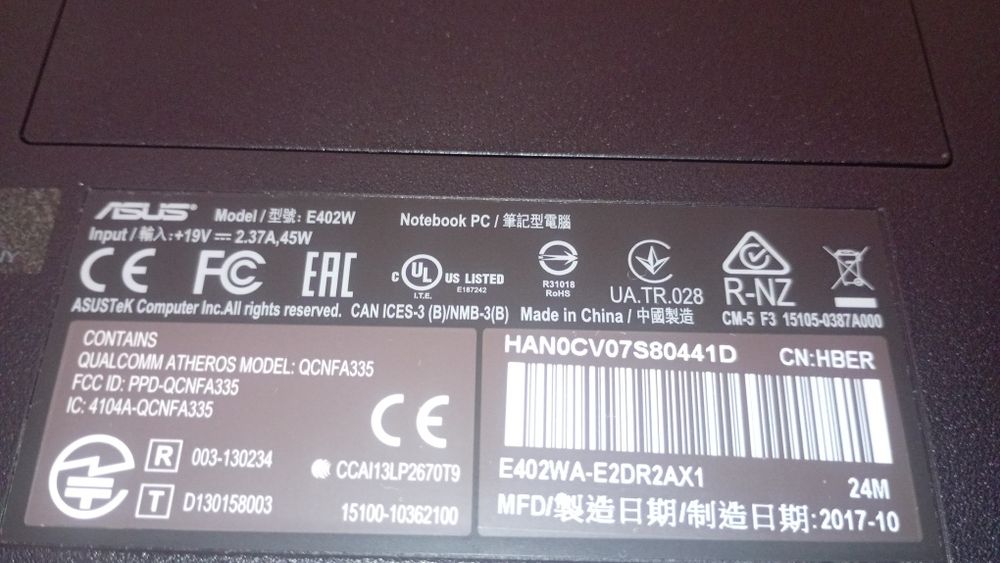 Portátil Asus E402Y