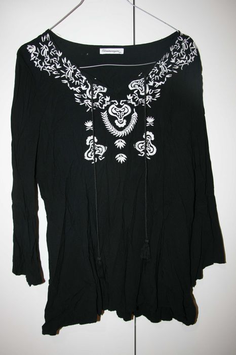 Blusa Preta Bohémia