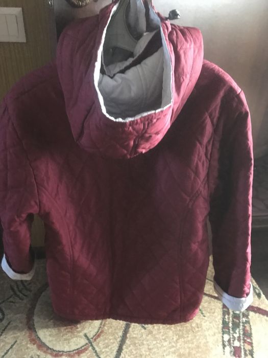 Пальто раз.48-52.Куртка,горчич.Куртка девочки Следки и носки новые