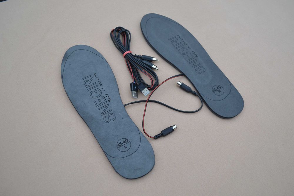 Стельки с подогревом SNEGIRI от Powerbank. Это не массажер, тонометр.