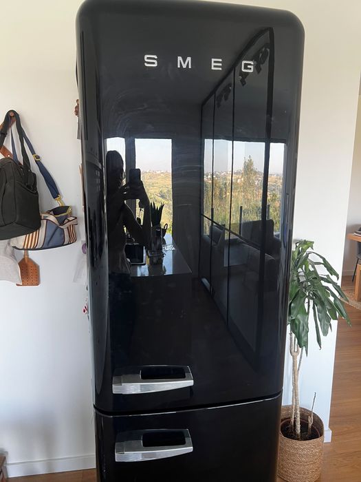 Frigorifico combinado SMEG preto