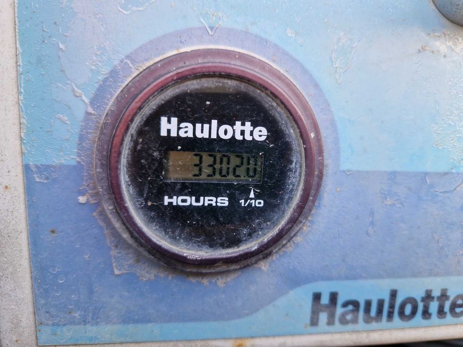 Ножничний підйомник Haulotte H15SXL, пеканіска