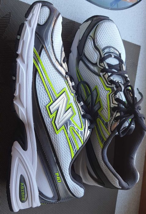 Кросівки New Balance 28,5 см