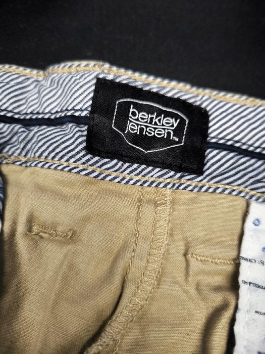 Berkley jensen casualowe spodenki beżowe w34