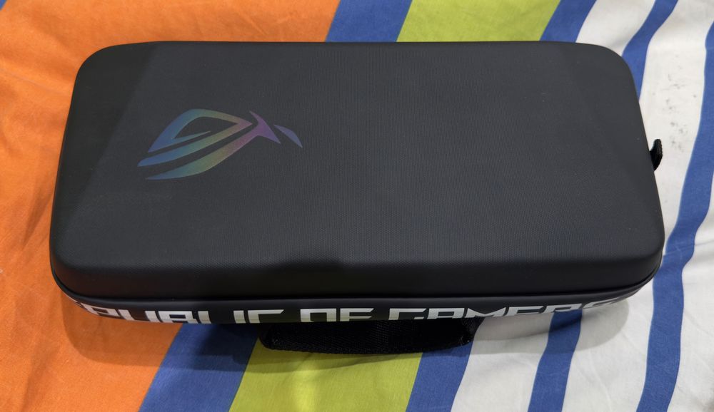 Consola Asus Rog Ally X + bolsa de transporte