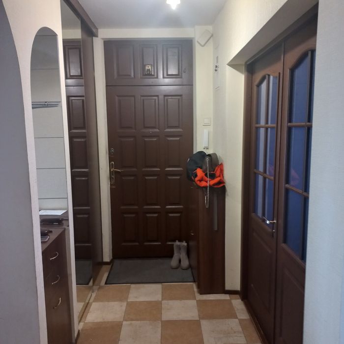 Продам 3х комнатную квартиру  в  Авиаторском