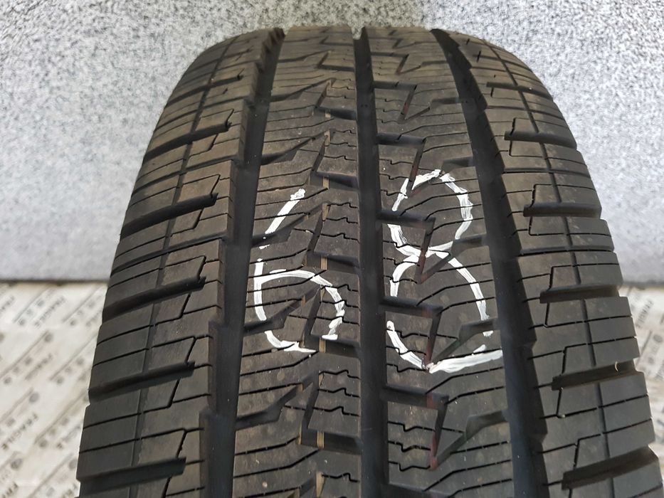 Opona Continental Vanco Contact  225/70R15C   225/70/15C