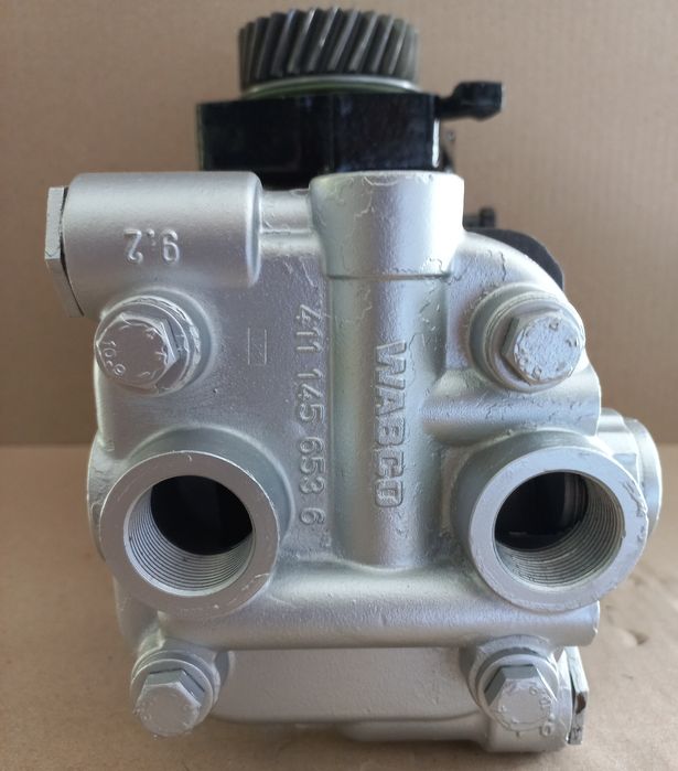 Продам компрессор Wabco 4111455070, 51541017201