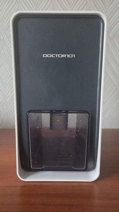 Конденсаційний осушувач, вологопоглинач повітря Doctor-101 LEVANTE