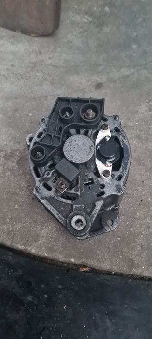 Генератор audi 100 c3, 2.3