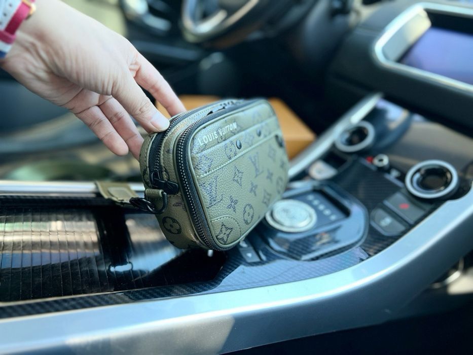 Louis Vuitton Nano alpha сумка мужская зеленая маленькая хаки цвет