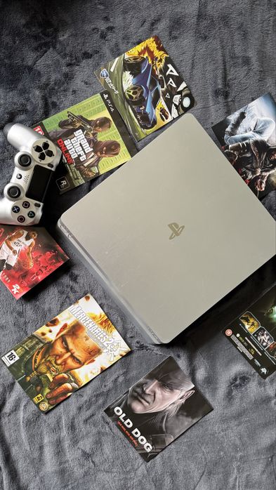 PlayStation 4 Slim GoldHen  Silver Limited Edition