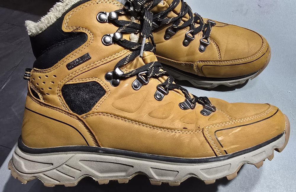 Zimowe buty FILA r.40 Okazja