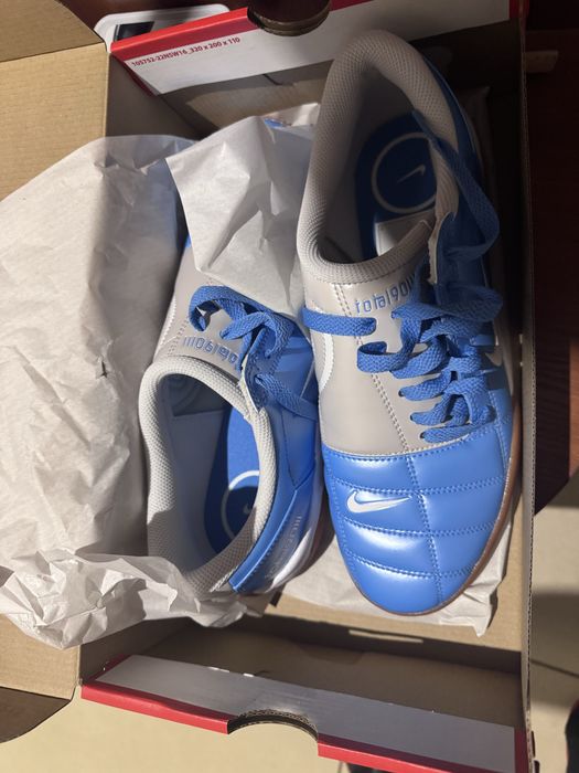 Nike total 90 НОВЫЕ !!