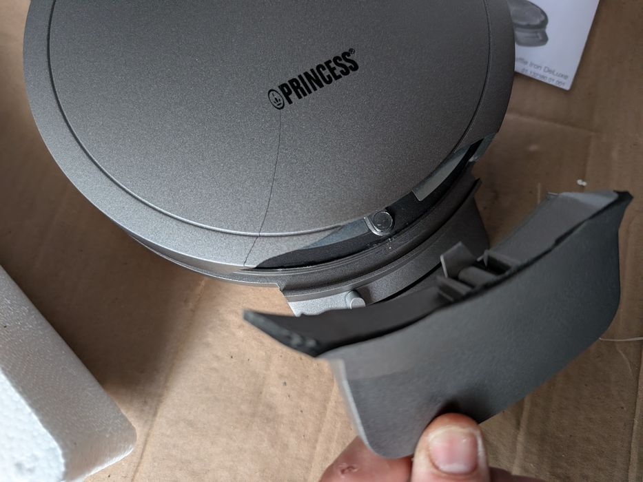 gofrownica Princess 132380 DeLuxe uszkodzony uchwyt