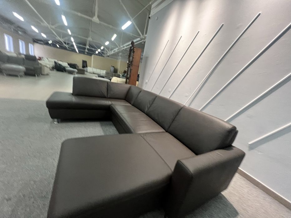 Диван шкіряний коричневий розкладний