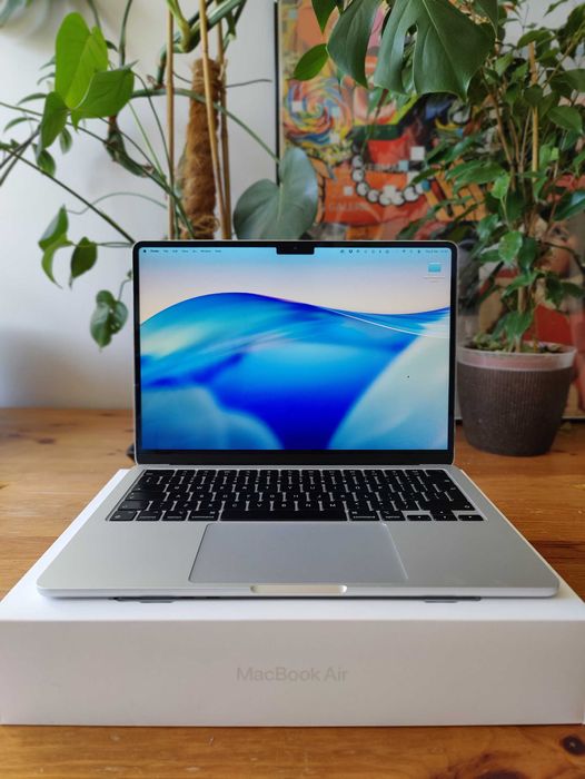 Apple MacBook Air M2 8GB / 256GB srebrny, świetny stan Warszawa