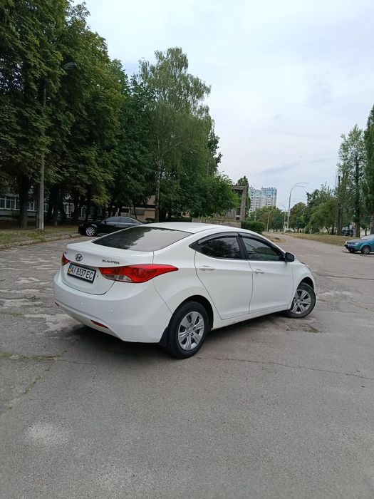 Продам Hyundai Elantra