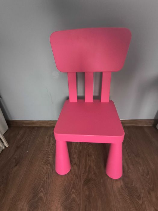 Mammut krzesełko Ikea różowe