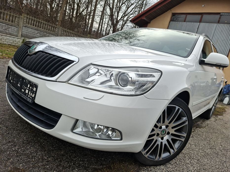 Skoda Octavia 2.0 TDI 4x4 DSG Sprowadzony z Niemiec USZKODZONY SILNIK