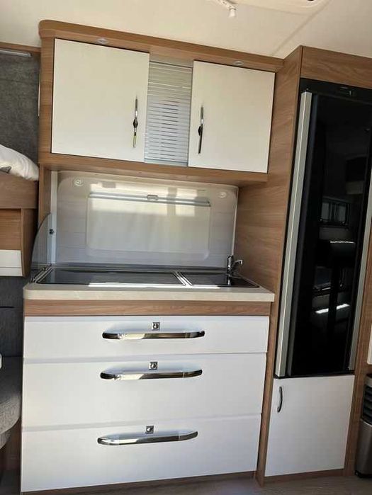 Caravana Hobby 24EG/515