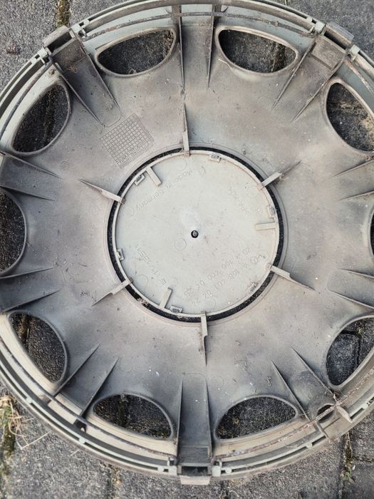 Kołpaki 3 sztuki Mercedes