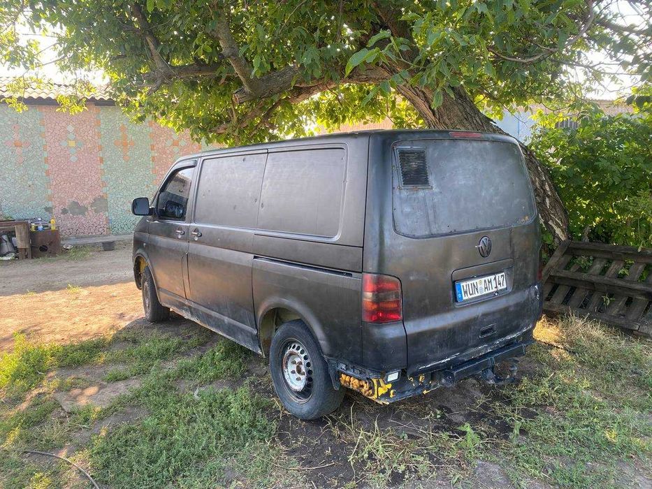Продаю Volkswagen Transporter T5 2005 1.9 TDI МКПП