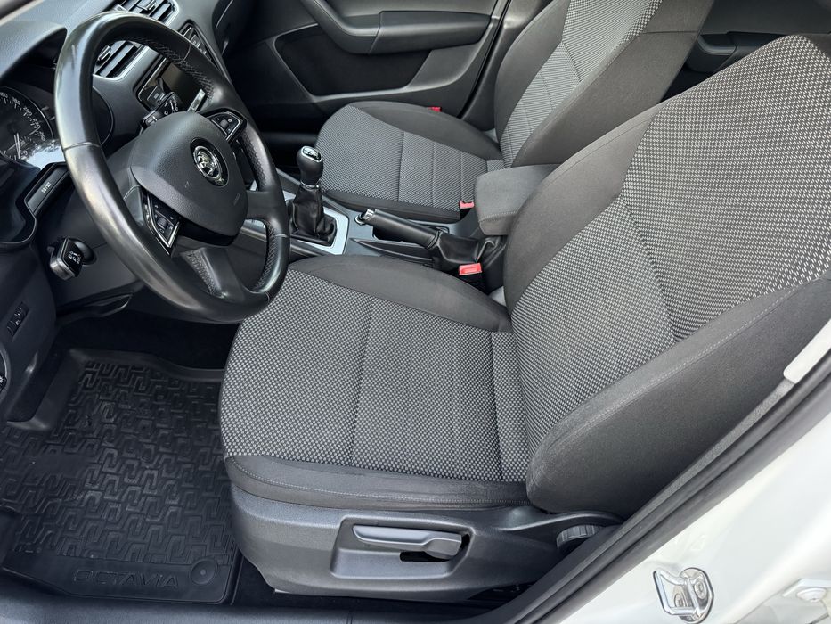 Skoda Octavia 2014 VIN TMBAJ2NE1FB006114 фото оголошення 13 з 24