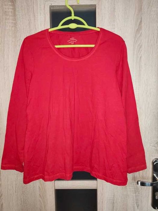 Czerwona bluzka na długi rękaw rozmiar 44/46