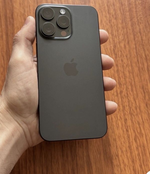 Iphone 15 Pro Max 256 (Seminovo)