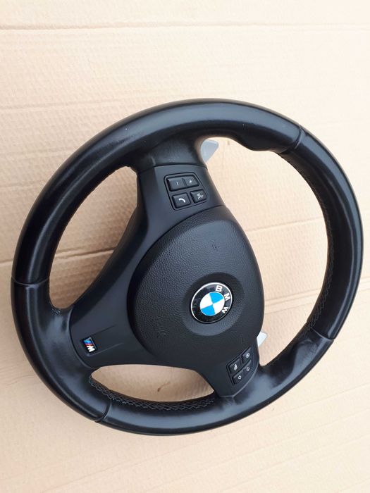Kierownica Skórzana z Łopatkami bmw m3 e92 e93 e90 v8 4.0 420km