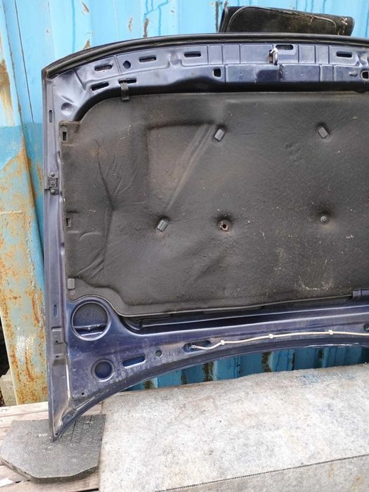 Maska Pokrywa Silnika VW Passat B4 GRANATOWA