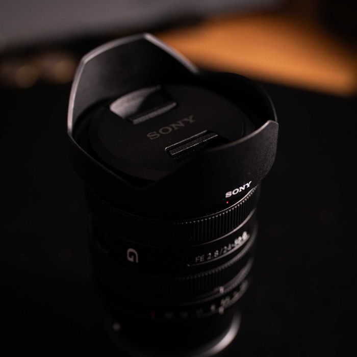 Lente Sony FE 24-50mm 2.8