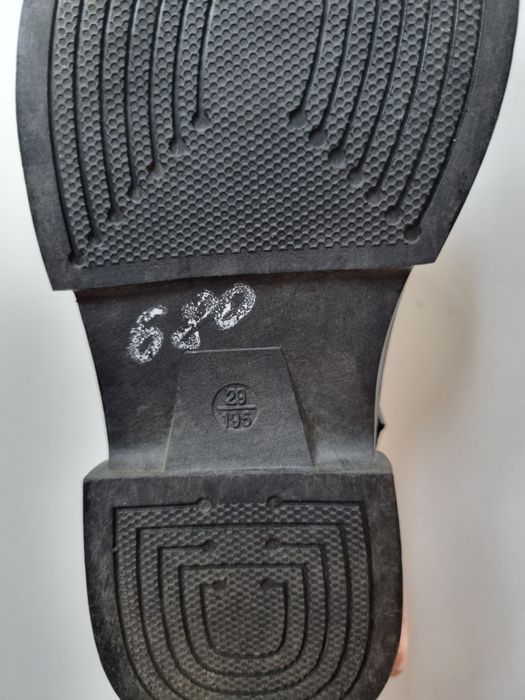 Туфлі для дівчинки