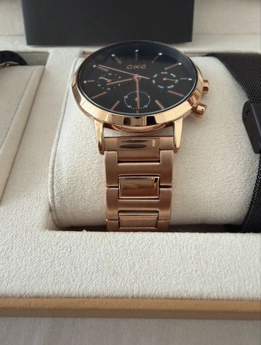 Relogio ONE box com 3 braceletes